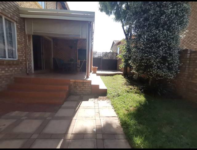 3 BEDROOM HOUSE SOLD IN AMBERFIELD